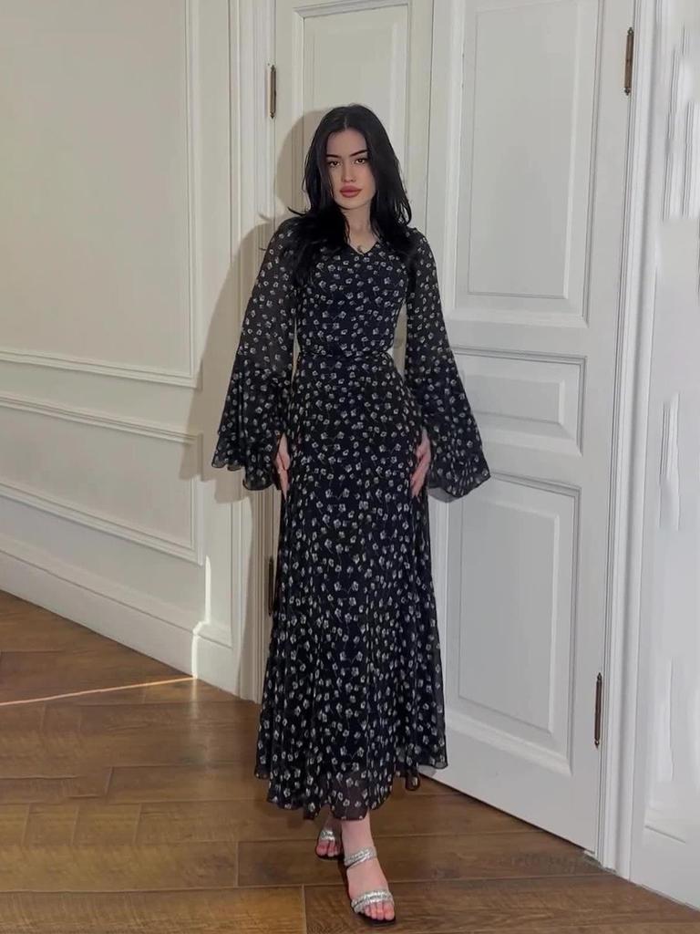 2024 Spring Chiffon Patchwork Dress with Irregular Hem and Ruffle Sleeves
