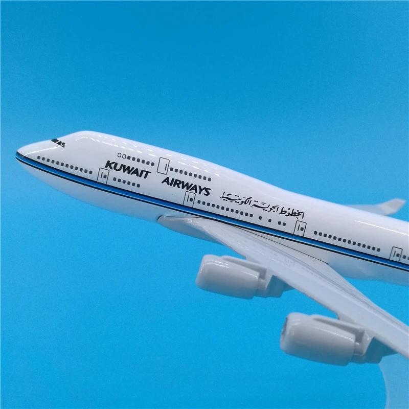 Scale 1/400 B747 Airplanes Model Kuwait Airways 16CM Model Planes Metal Alloy Aircraft Collectible Display Model Souvenir Toys