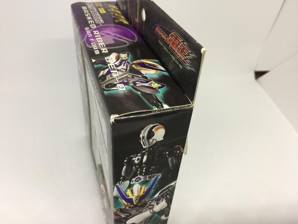 TAMASHII NATIONS Attachable Transformation Kamen Rider Gun Form Den-O