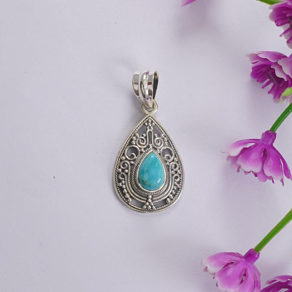 Ciondolo Boho Turchese dell'Arizona, Ciondolo Designer a Goccia in Argento Sterling 925, Regalo per Amici, Ciondolo Pietra di Nascita