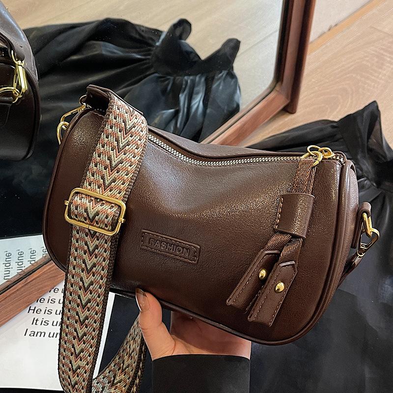 

Shoulder Bag Women s Vintage Large Capacity Crossbody Bag чорний