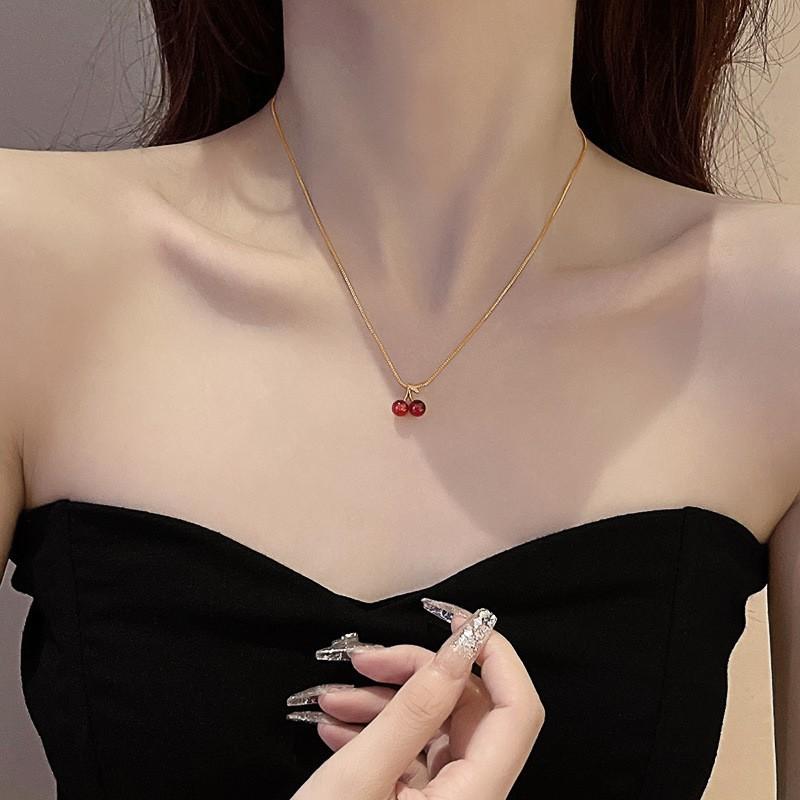 Elegant Burgundy Cherry Necklace For Women Minimalist Luxury Collarbone Chain Delicate Pendant