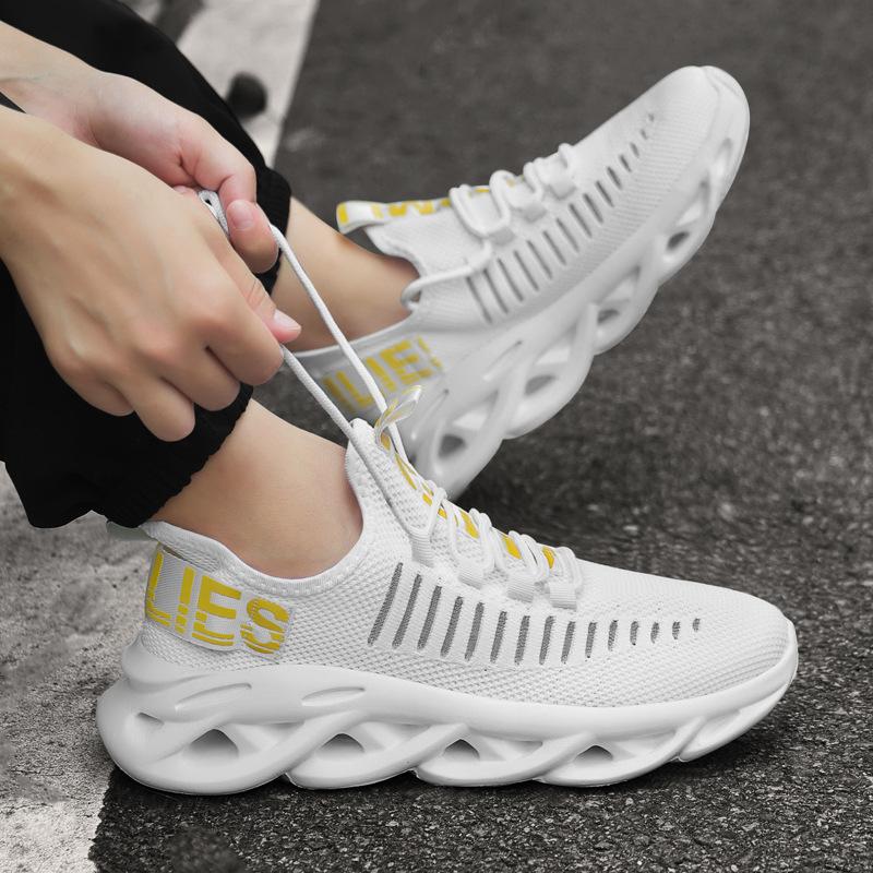 Sports Shoes Men's Breathable Fly Woven Men's Shoes Fried Dough Twists Soles Hollow Thick Soles Large Casual Shoes