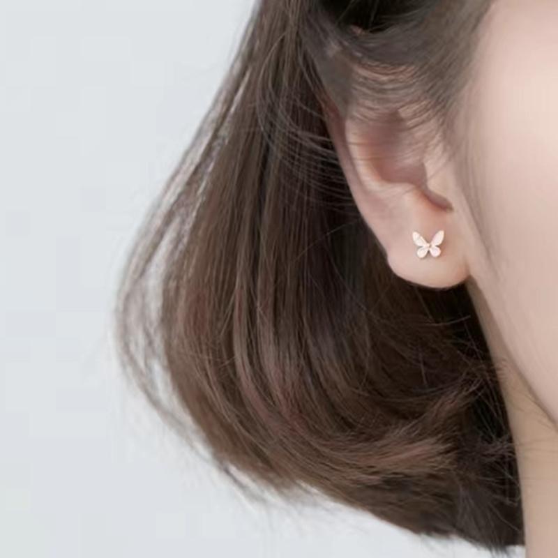 Small Butterfly Screw Studs Earrings for Women Girls Comfortable Wear Charm Earwear Stylish Accessories for Party