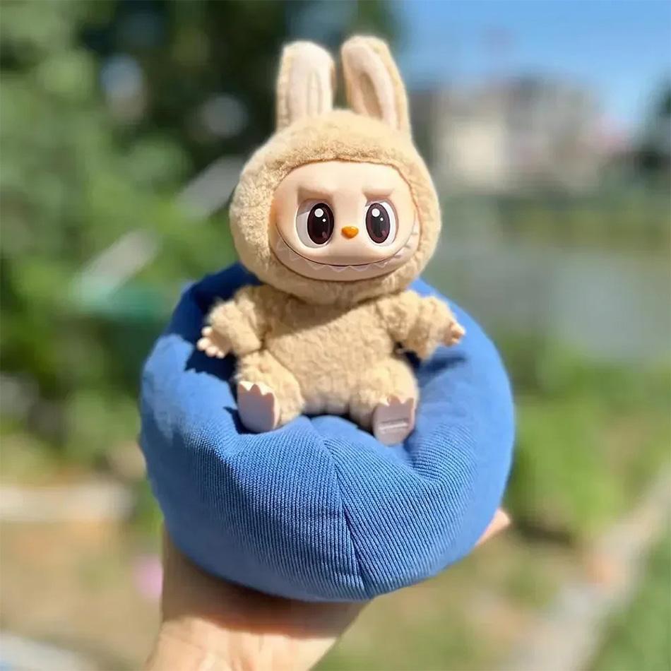 Suitable for 17cm Mini Labubu Sofa, BJD Doll Room Decoration, Second-generation Sit In Party Series, Car Sofa, Mini Sofa Bed