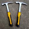 Geologischer Hammer mit Spitze und Vierkantkopf - Maurer- und Bergbauwerkzeug