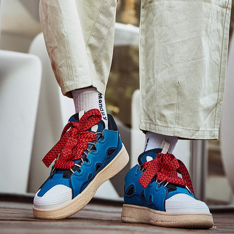 2024 New Summer and Autumn German Training Shoes Young Couple Harajuku Lace-up Round Head Bread Shoes Platform Casual Men's Shoes