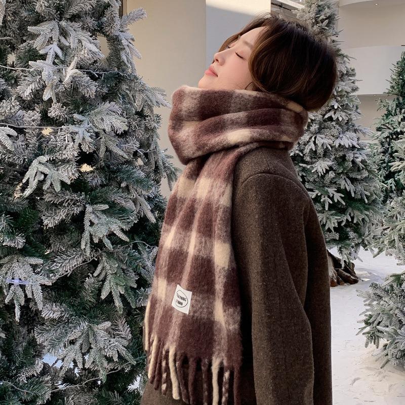 Coffee temperament wool blended knitted scarf women's winter versatile thickened warm scarf