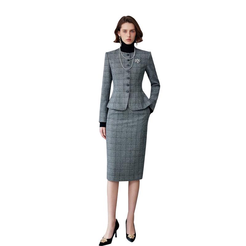 2024 Women's Gray Plaid Two-Piece Suit – Korean Style Formal Jacket & Skirt for Early Autumn