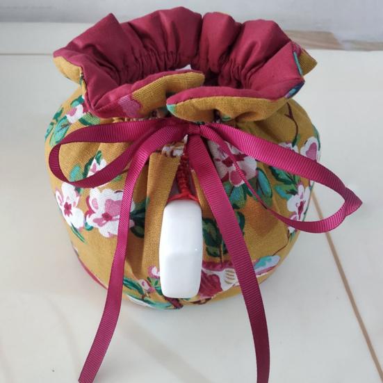 Creative Flower Pattern Teapot Cover Beautiful Eye-catching Cotton Teapot Holder Sleeve for Home