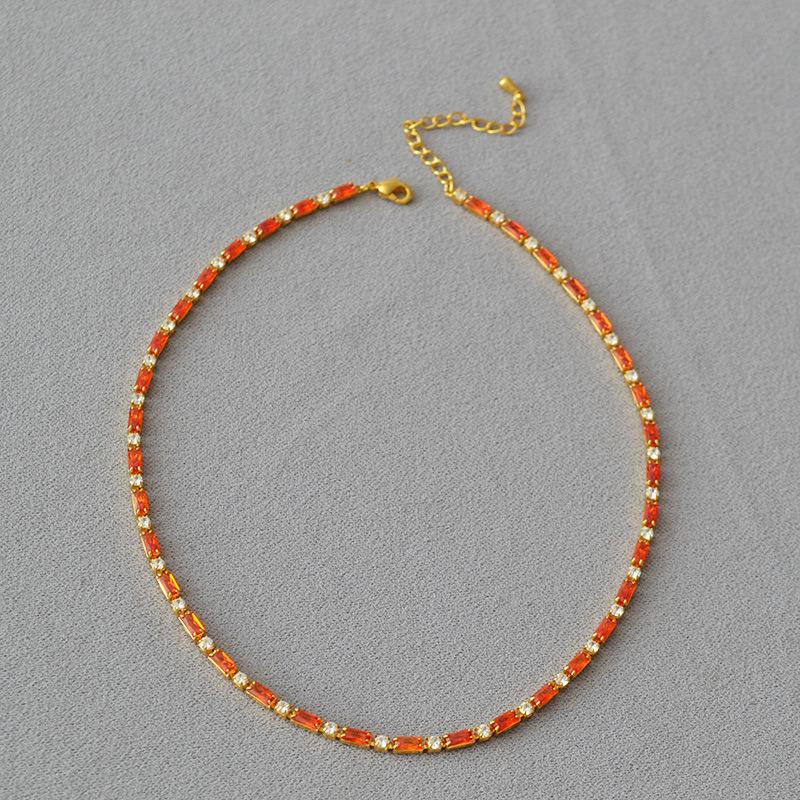 Nuovo design di nicchia giapponese e coreano colore fresco e dolce zircone ottone placcato oro corta fine collana catena clavicola