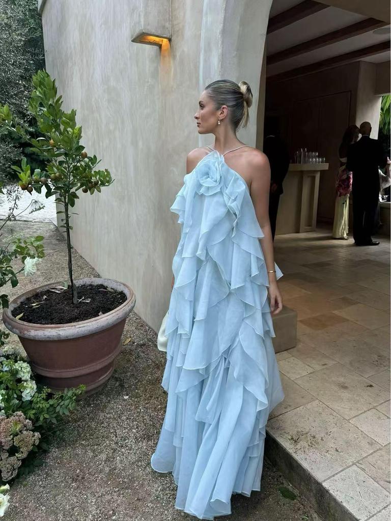 2025 Trendy Women's Off-the-Shoulder Backless Sleeveless Halter Neck Dress with Ruffled Fluffy Skirt