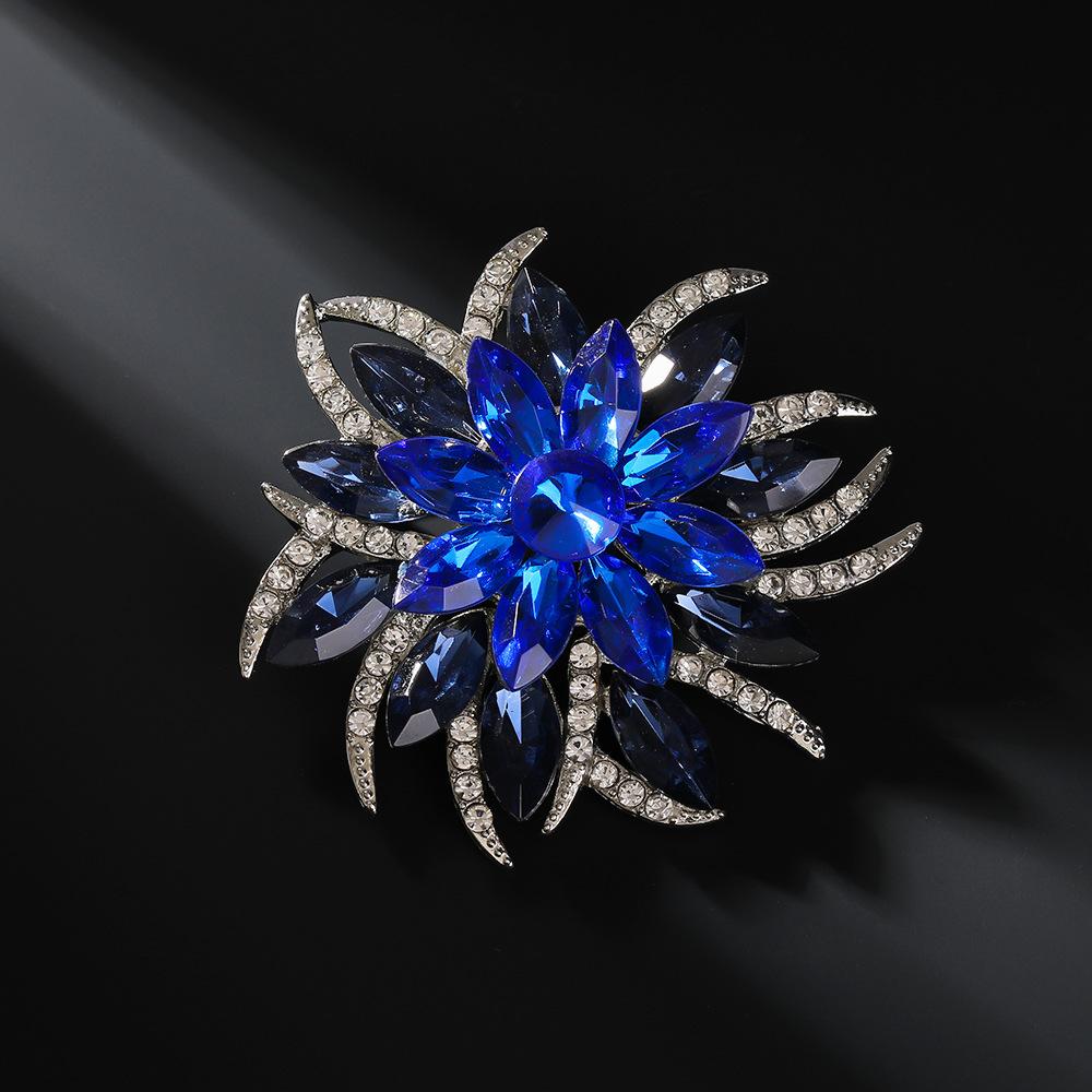 Luxusná kvetinová brošňa Dámska špendlíková ozdoba Doplnky k obleku Šperk Krištál Jednoduchá brošňa so slnečnicou