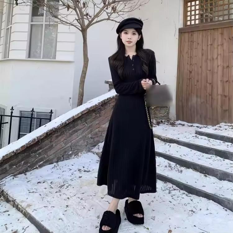French Style Long Sleeve Knitted Dress Vintage Waist Cinching A- Line Skirt Women Autumn Winter Slimming Inner Wear