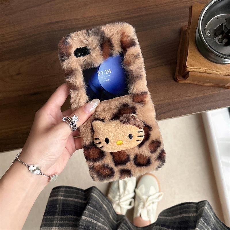 Phone Cases Samsung, Cute Plush KT Cat Phone Cases for Foldable Phones