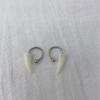 Fashionable Punk Fangs Lip Rings Resin Horseshoe Barbell Fashion Lip Clip Suitable for Statement at Parties and Event