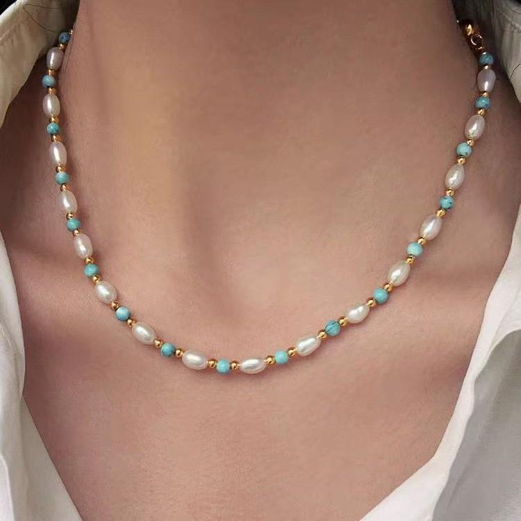 Pearl Bow Necklace: Exquisite Women's Fashion Clavicle Chain, Elegant Light Luxury Design