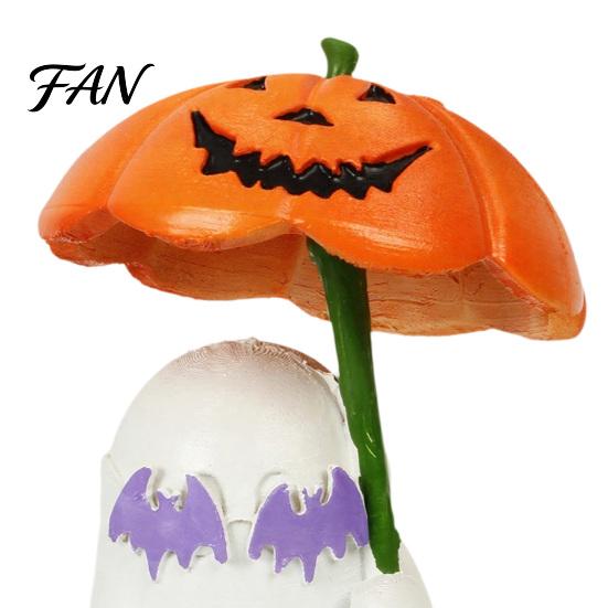 Miniature Halloween Props Ghost Figurine with Pumpkin Umbrella And Bat Eyeglasses, Cute Spooky Home Accents Creative Statue for Holiday Party Desktop
