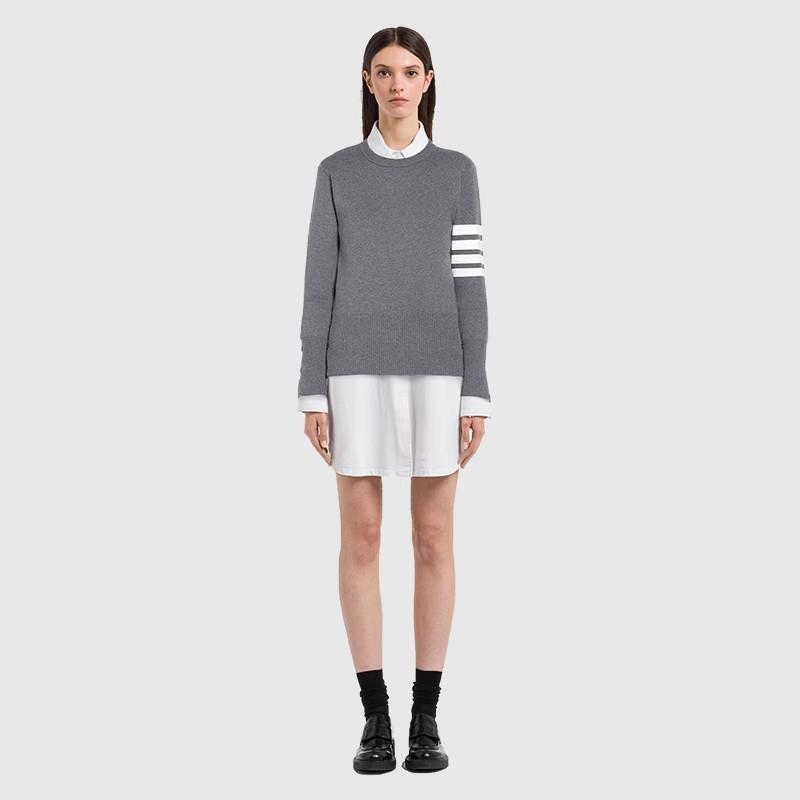 TB [Official Authentic] Sweater Unisex Base Sweater Classic Round Neck Pullover Slim Fit Versatile Knit Sweater