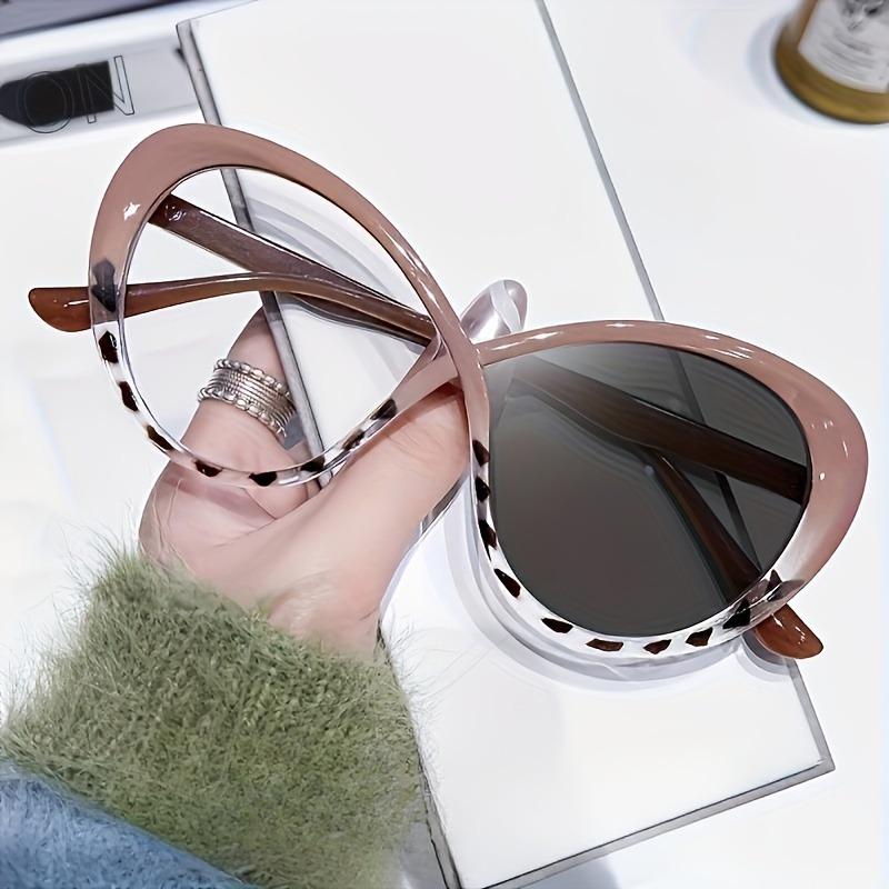 Fashion Cat Eye Glasses for Women Oval Frame Plastic Gradient Lens Anti-Blue Light Color Changing Eyeywear