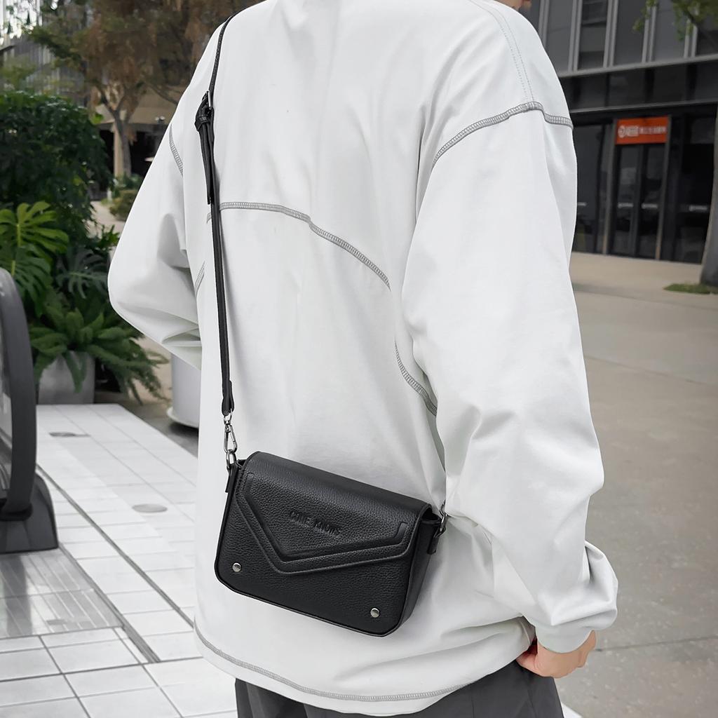 Trendy Brand Light Luxury Small Square Bag Waterproof Bag Cover Messenger Bag Casual Commuting Shoulder Bag Personalized High-end Mobile Phone Bag