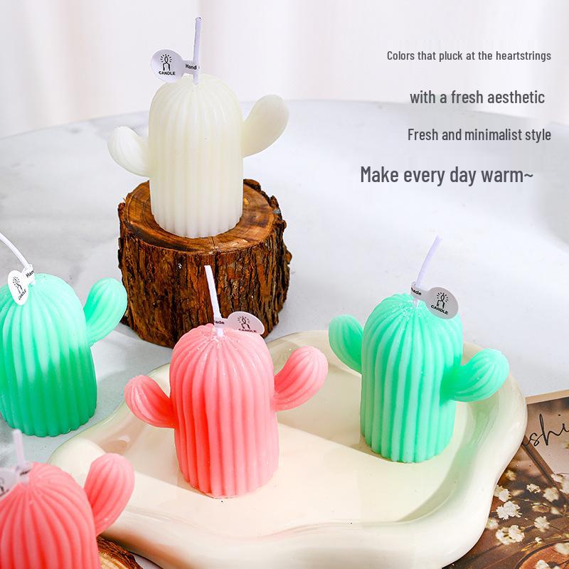 Handmade Cactus Scented Candle - Creative Aroma Decoration for Home Atmosphere