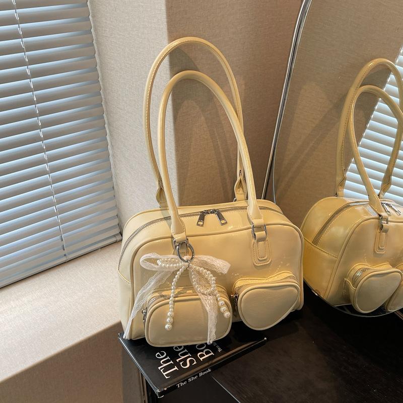 Popular Bag Women's Large-capacity New Summer Versatile Shoulder Underarm Bag Commuter Bowling Bag