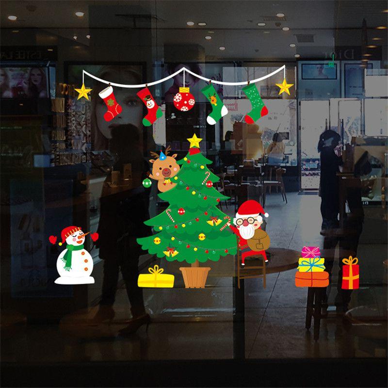 Klassische Weihnachtsfensteraufkleber mit Weihnachtsmann für eine magische Feiertagsatmosphäre