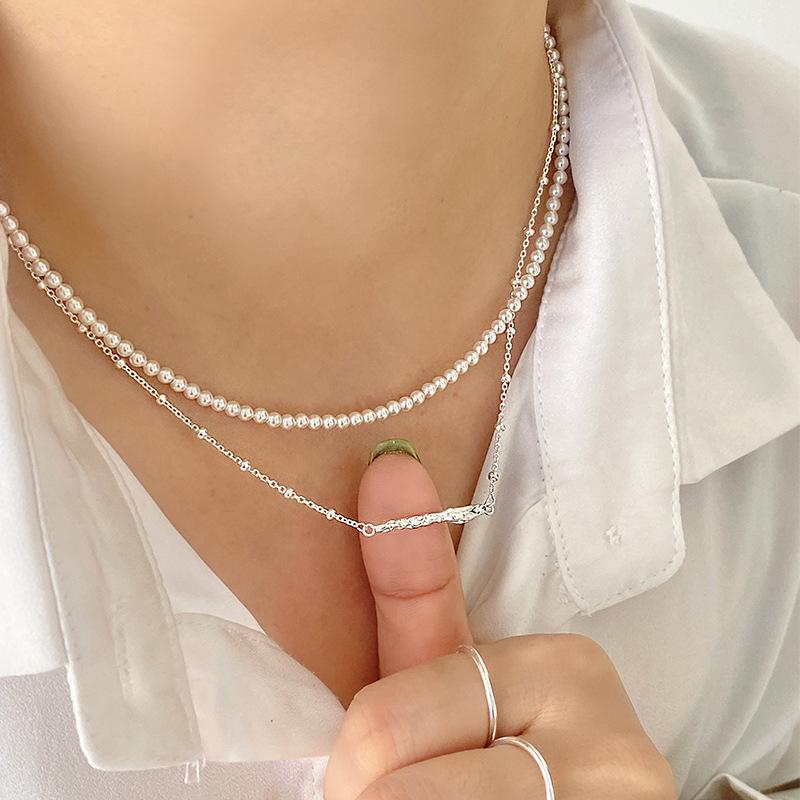 One Character Lava Necklace with Light and Luxurious Bead Chains, High-end Sense of Clavicle Chain Texture, Versatile Temperament