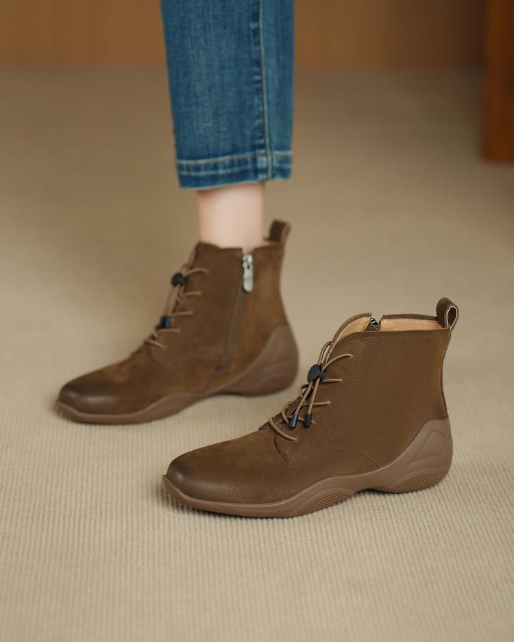Retro Leather Square Head Inner Height Increase Martin Boots Women's 2025 Autumn and Winter New Fashion Color Polishing Comfortable Ankle Short Boots