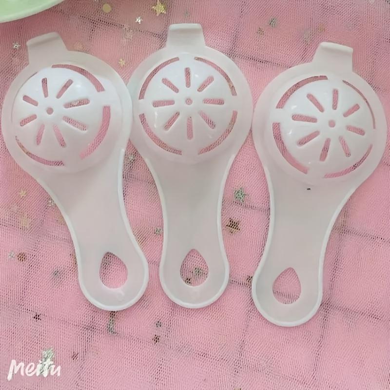 1/3 Egg White Separators Are Essential Gadgets for Home Kitchens. Easy to Use, Easy to Clean and Easy to Store
