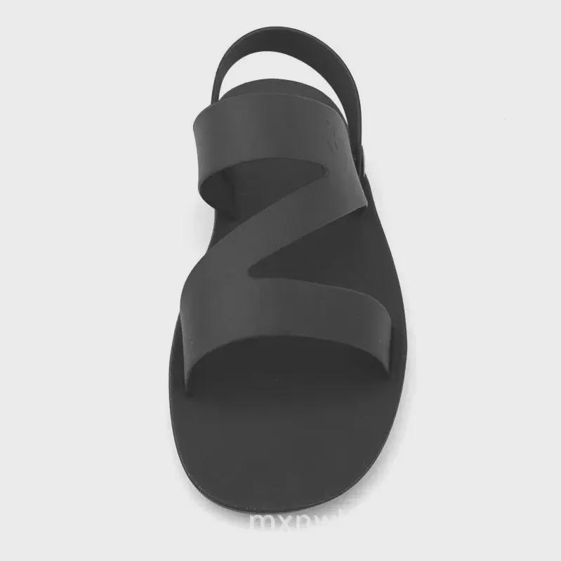 Dual-Purpose Non-Slip Sandals: Fashionable Beach Shoes for Men and Students