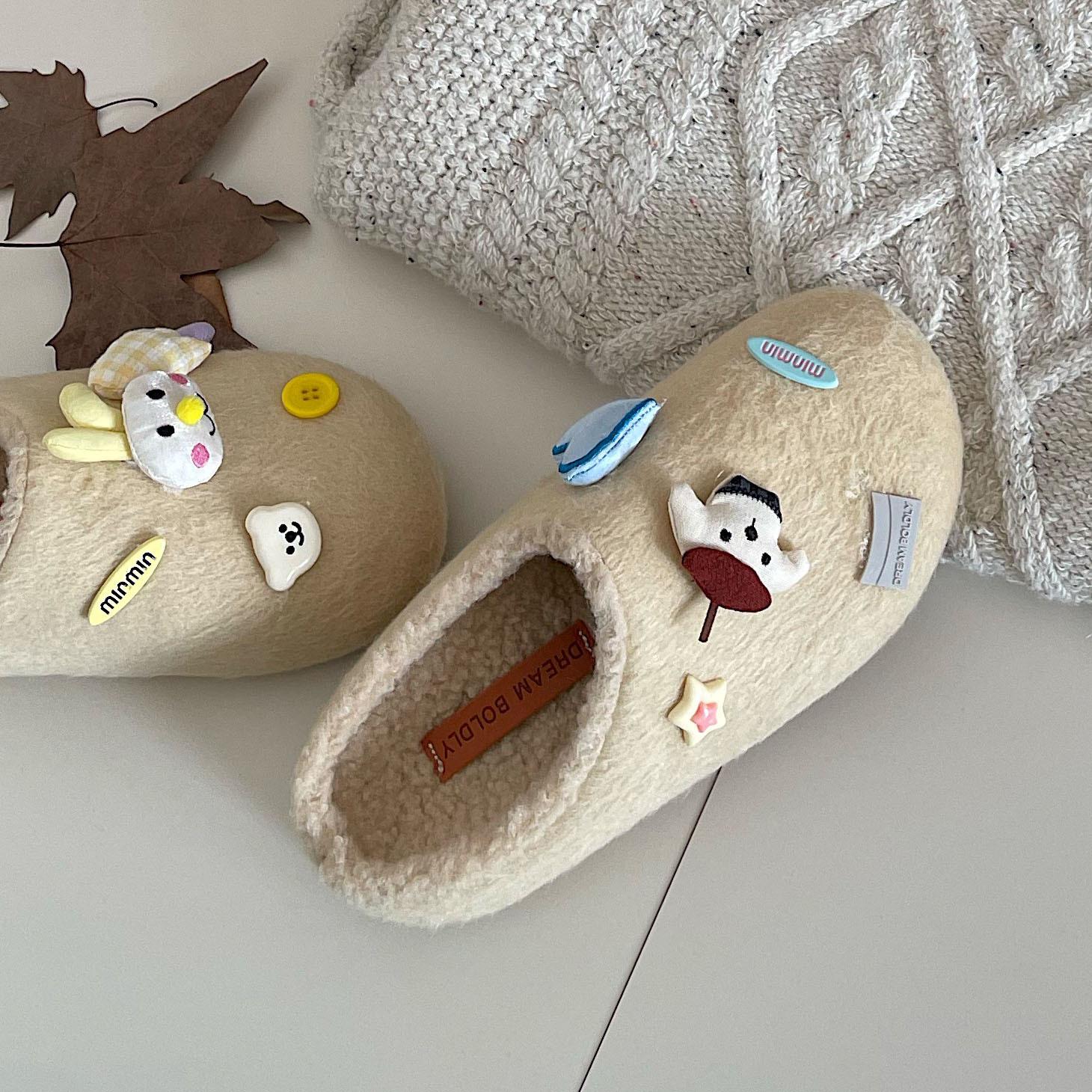 

Цзиньми, милые пушистые тапочки на плоской подошве для женщин, новые зимние бархатные теплые и нескользящие тапочки-мешки для головы 38 жёлтый