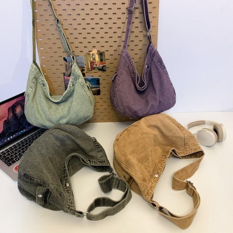 Large Capacity Lazy Style Canvas Bag Korean Version 2023 New College Student Shoulder Bag Urban Minimalist Style