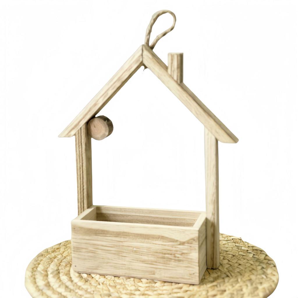 Kreativer Hängeblumenkorb aus Holz für Wohnzimmerdekoration