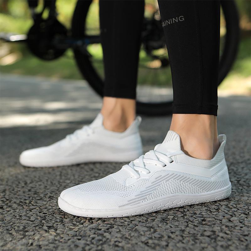 New Unisex Plus Size Flyknit Wide Toe Barefoot Hiking Sneakers - Breathable, Non-slip, Flat Bottom.