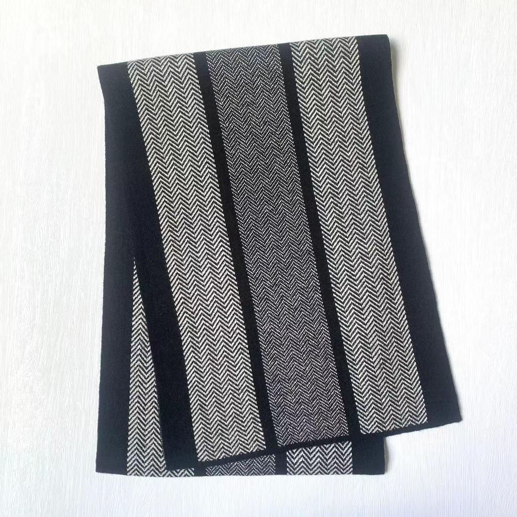 Herren Kaschmir Plaid Jacquard Schal: Warm, vielseitig und luxuriös im koreanischen Stil für Herbst und Winter