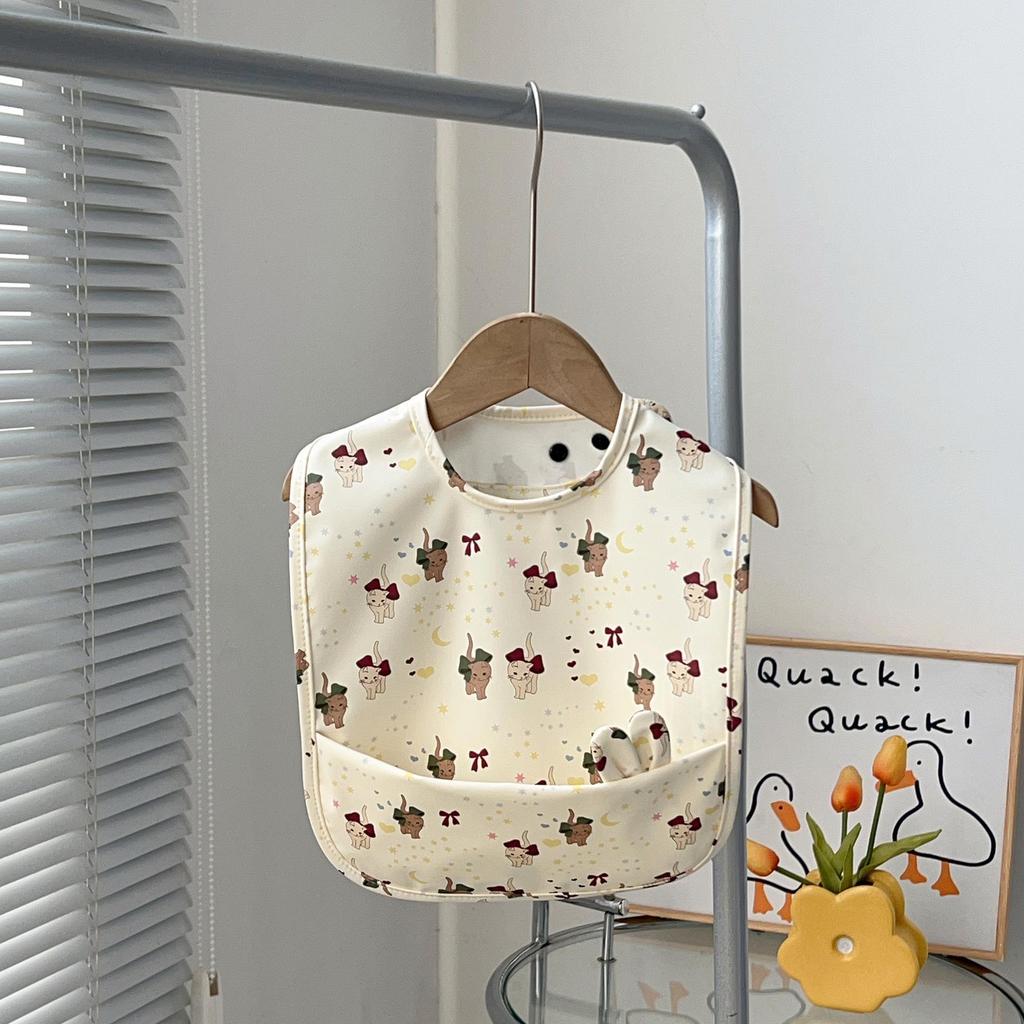 Wodoodporne śliniaki dla niemowląt klasy A - PU odporne na plamy z dużą kieszenią dla chłopców i dziewczynek