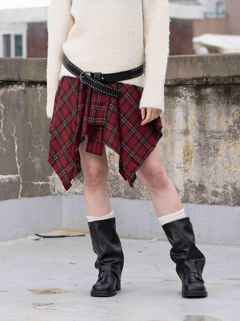 The Green Lab Check Asymmetrical Skirt [Red]