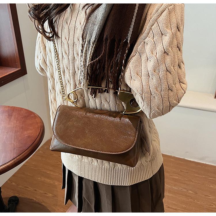 New Fashion Paperclip Design Tote Bag for Women Trendy Texture Shoulder Handbag CLE