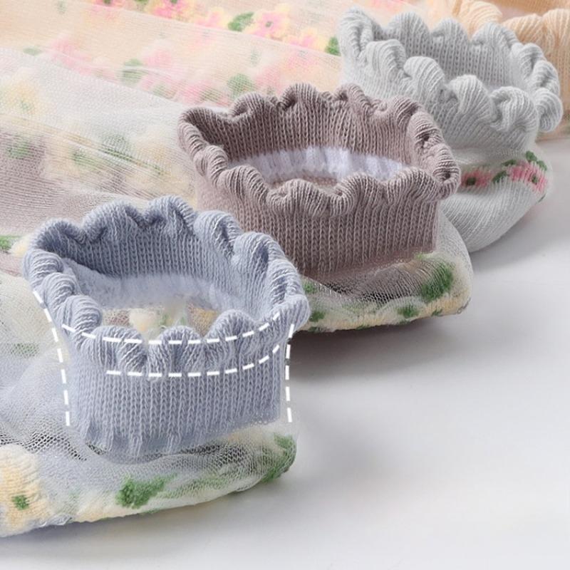 Summer Short Socks Made of Floral Glass Fiber for Women, Cute Ins Short Socks with Cotton Soles, Sweat-absorbing and Breathable Socks