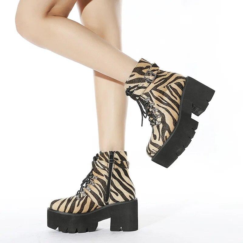 Женские ботинки с леопардовым принтом и толстой подошвой на каблуке 8 — фото 2