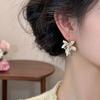 Female Fashion Niche Light Luxury Versatile Flower Earrings