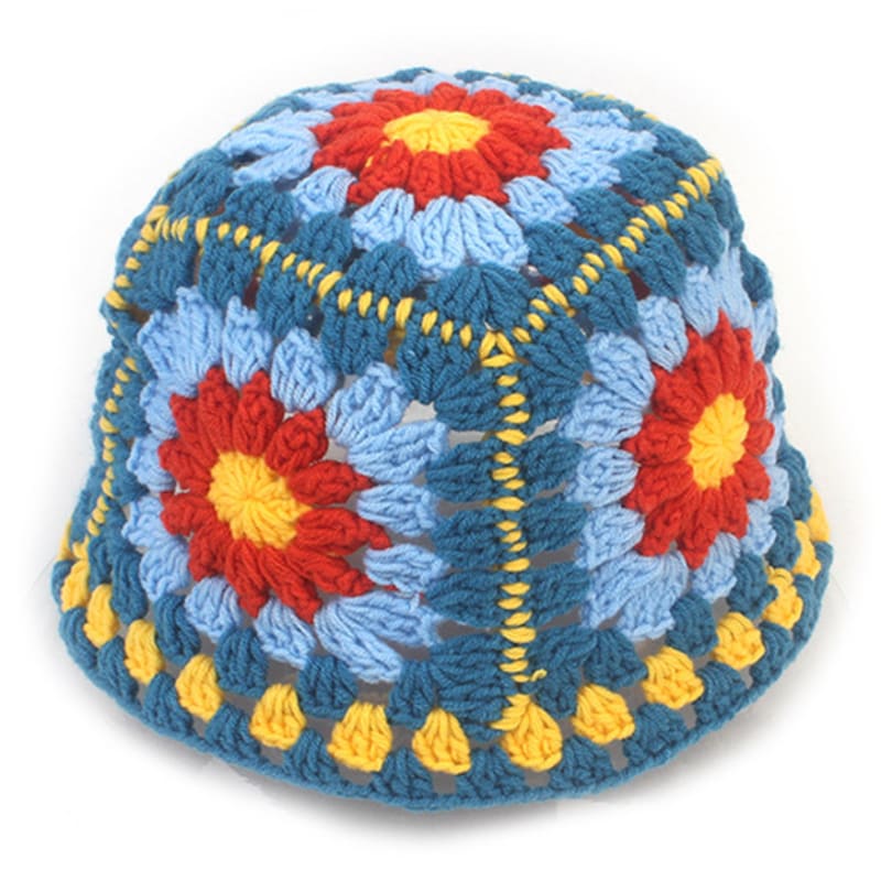 

Universal chemistry Flower Blue Knit Short Bucket Hat FREE