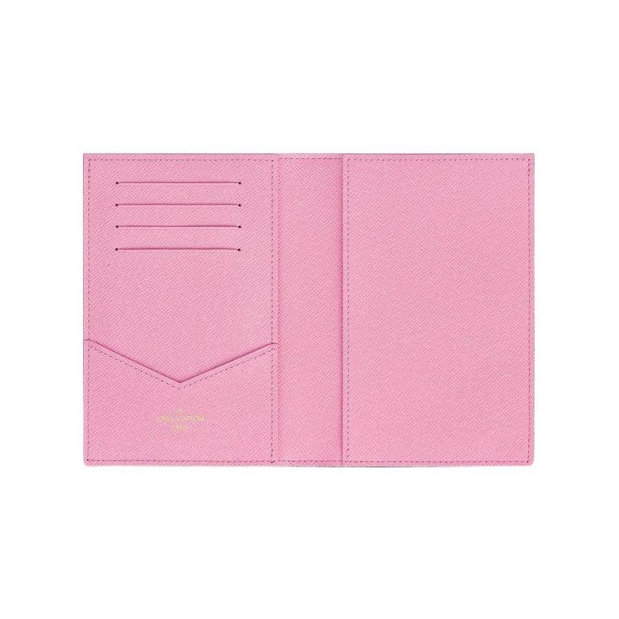 Louis Vuitton Christmas Limited Edition Passport Cover Monogram Graffiti Folded Leather Wallet Card Holder Women Wallet Brown M81635