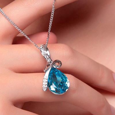 1 Pezzo di Elegante Collana con Ciondolo per Donna, Collana Blu Sintetica a Forma di Goccia d'Argento, Uso Quotidiano, Regalo per le Feste