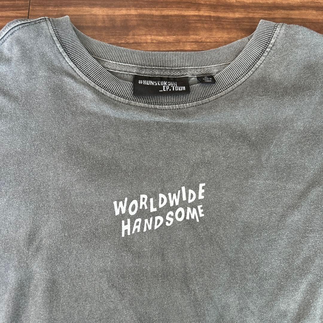 

[Б/У] Официальная футболка с сольного тура BTS Джина RUNSEOKJIN Темно-серая