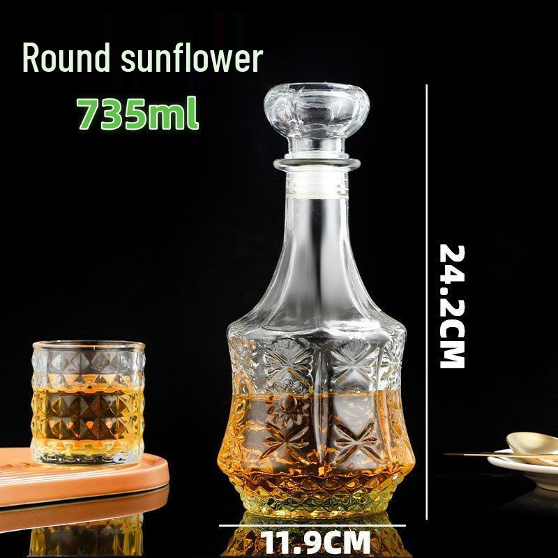 European Crystal XO Glass Decanter: Transparent Whiskey and Wine Bottle