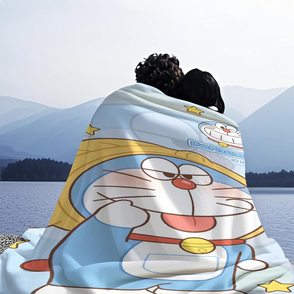 Mischievous Doraemon Theme Print Pattern Flannel Blanket Soft Multifunctional Decortive Blanket Universal Throw Blanket Fan Gift