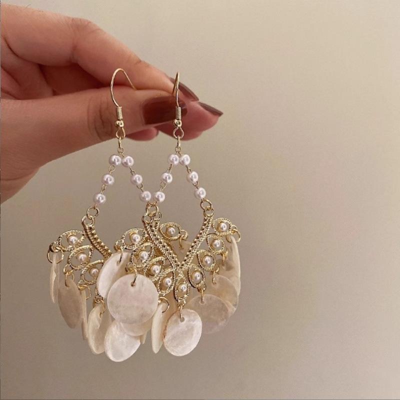 

Super fairy retro exaggerated shell fringed long earrings women s niche design light luxury earrings ethnic style antique earrings